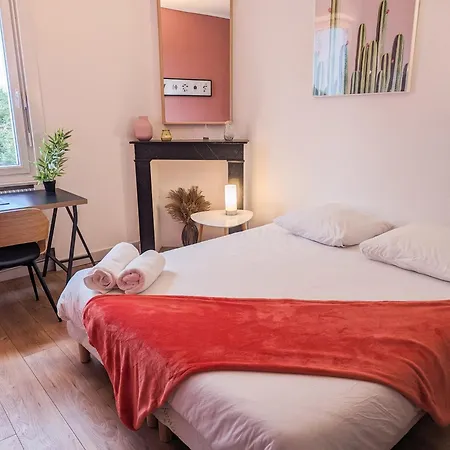 Le Cocon Bleu - Calme - Parking Gratuit - Fibre Apartment *